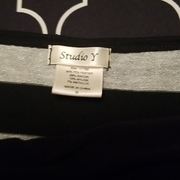 Womens halter - Picture 3 of 4